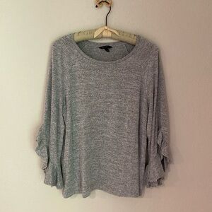 Banana Republic ruffle sleeve top